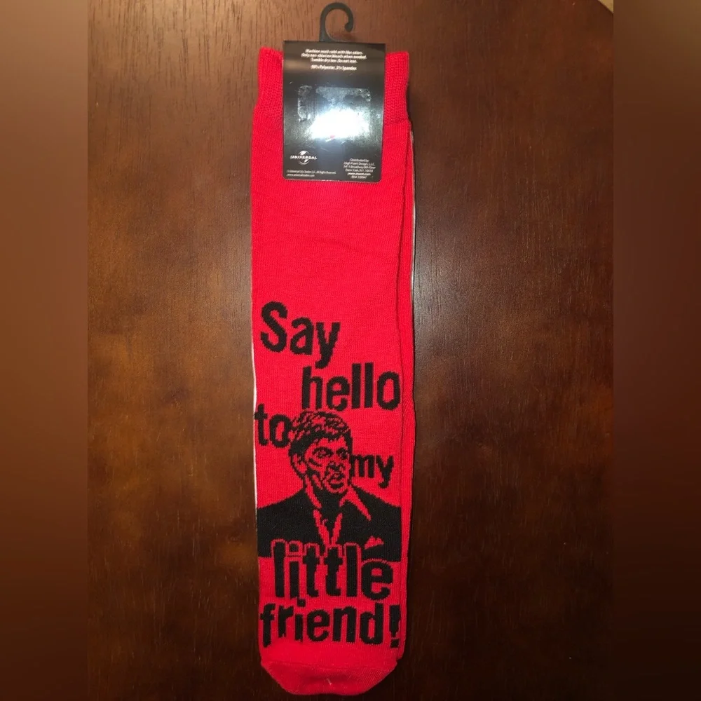 SCARFACE NOVELTY CREW SOCKS NWT MEN’S SHOE SIZE 6.5-12